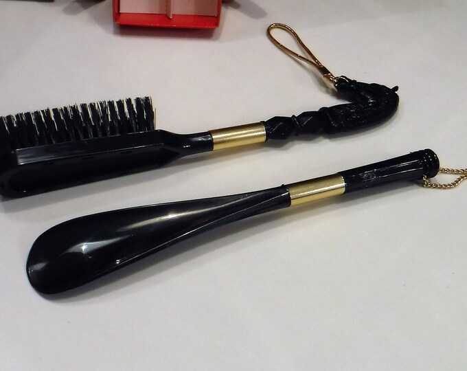 Shoehorn, Brush Shoehorn Set Horse, VTG Horse Shaped Shoe Horn and