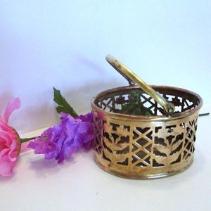 Brass Basket, Vintage Solid Brass Basket, Brass Basket with Handle Decor 3 1/4 X 3 3/4 X 2 1/4 inches, Brass Basket Decor, Hollywood Regency
