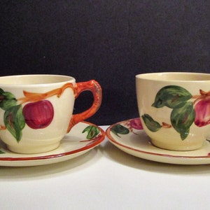 2 Franciscan APPLE Teacups & Saucers, Set of 2 Vintage Franciscan Apple Tea Cups and Saucers, Vintage Franciscan APPLE Earthenware, Mer