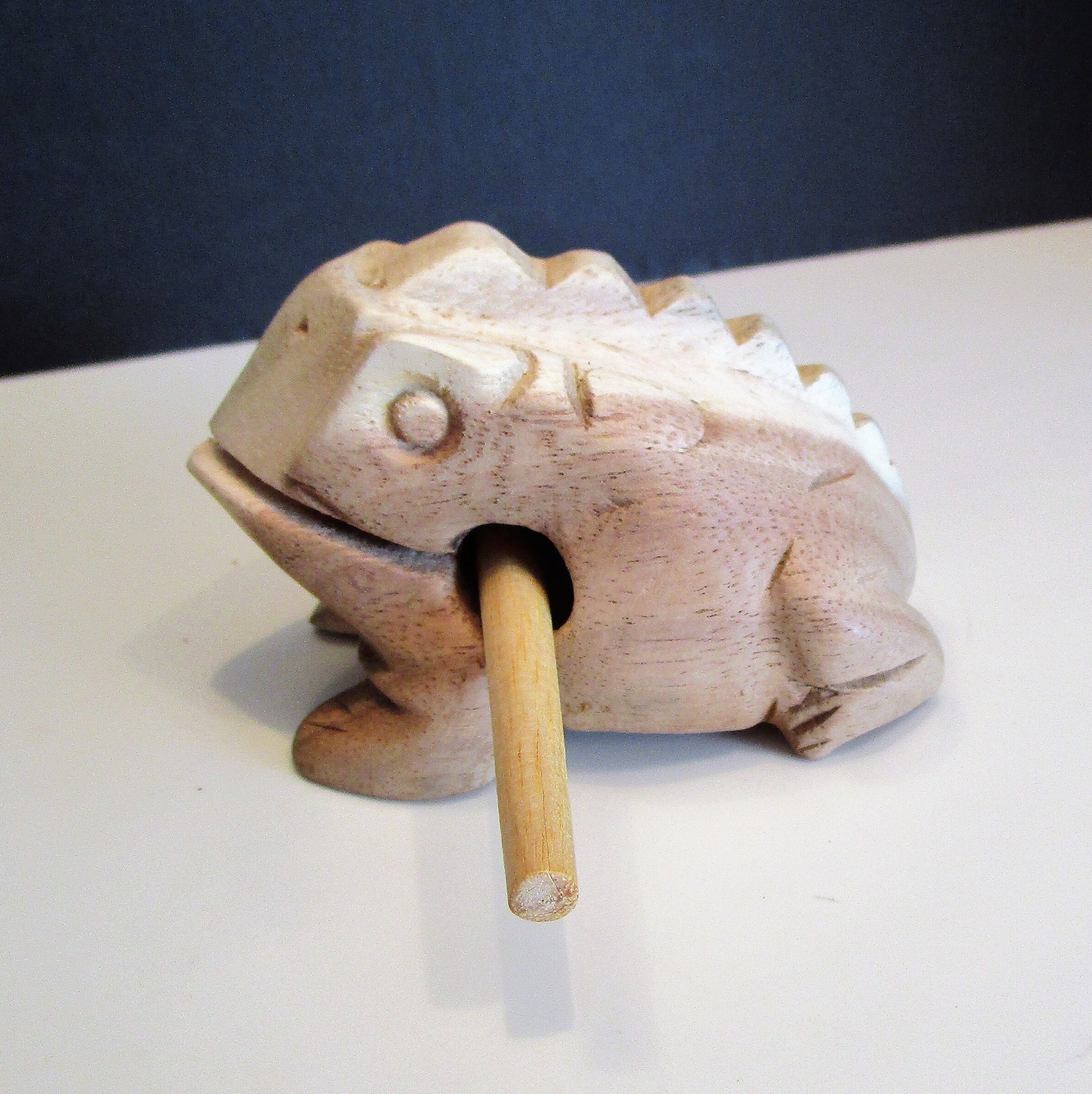 Wood Carved Percussion Frog, Wood Frog, Frog Carved Wood Pencil Holder,  Rustic Home Décor, Musical Wood Frog, Frog Collectible Gift, MER 