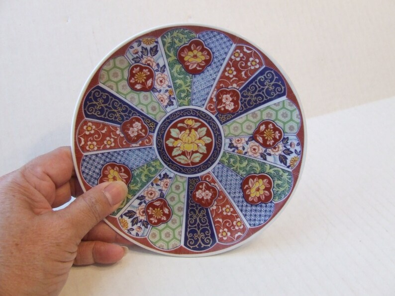 Oriental Floral Decorative plate Trinket Dish made in Japan Imari Imperial Colorful Fine Porcelain Trinket Dish
