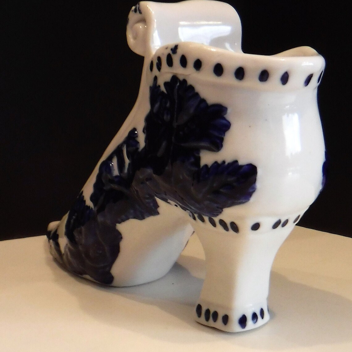 Victorian Blue White Shoe Vase Ceramic Shoe Décor Shoe Blue Etsy