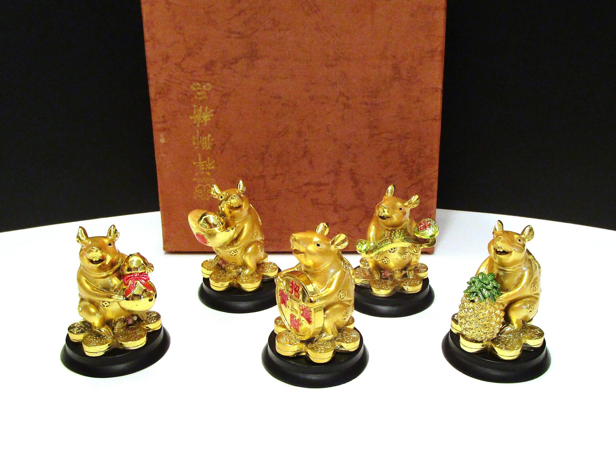 Hand Carved Chinese Boxwood Longevity Goddess Holding Baby Deer Statue cs695-5S Hand Carved Chinese Boxwood Longevity Goddess Holding Baby Deer Statue cs695-5S