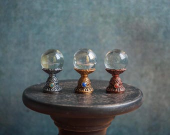 Miniature Dollhouse Crystal Ball, Halloween Witch Fortune Teller Prop
