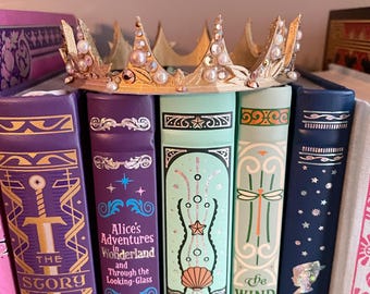 Bookshelf decor-fantasy decor-candle holder-fandom gift-book lover gift-bookish-3d printed