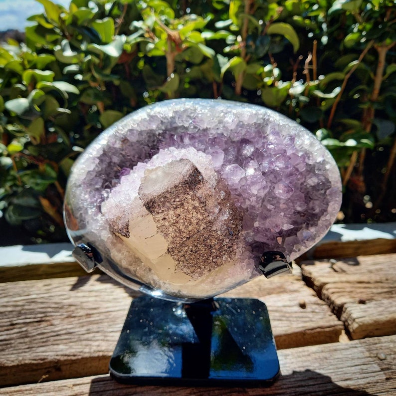 Amethyst Geode With Calcite. A Magical & Soothing Stone infused with the RAYS OF GOD. A High Frequency Lightworker healing tool image 1