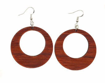 Wooden circle dangle earrings in Padauk wood and sterling silver.