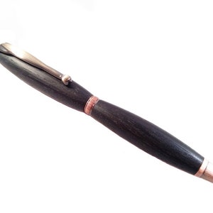 Stylo en cuivre personnalisé en chêne des tourbières irlandaises, cadeau personnalisé du 7e anniversaire.