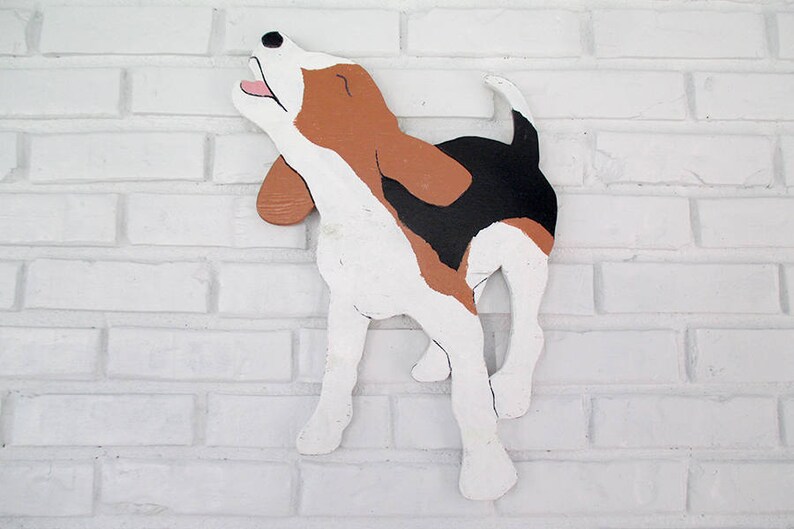 Howling Beagle Puppy Rustic Wood Dog Sign Beagle Home Decor Etsy