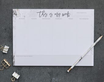 Weekly Planner Desk Pad A4: To-Do List - This Is My Week