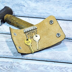 Leather key holder, leather key case, natural leather, handmade, keychain, card holder image 2