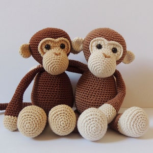 Crochet pattern monkeys Michel and Robin - Amigurumi pattern monkey
