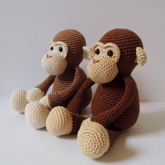 Big Bebez - Monkey.pdf - PDFCOFFEE.COM  Crochet yarn, Crochet, Crochet  garland