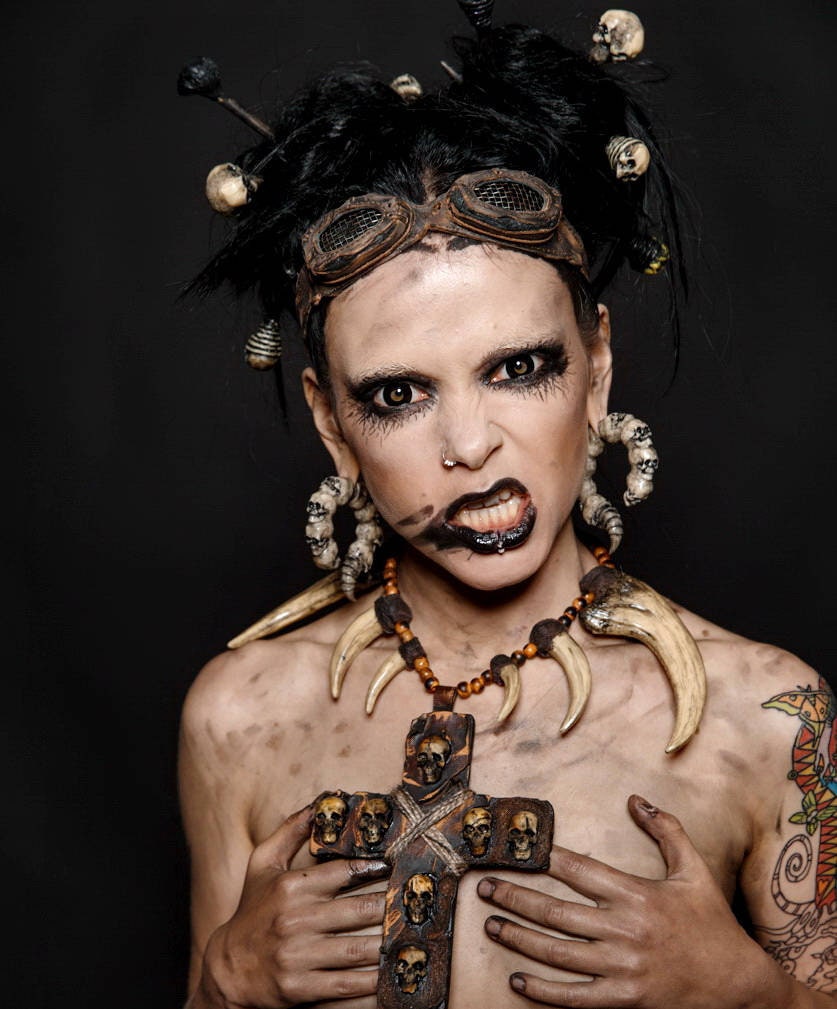 Fake gauge Gauge 16 mm Gothic earrings gauge skull Etsy