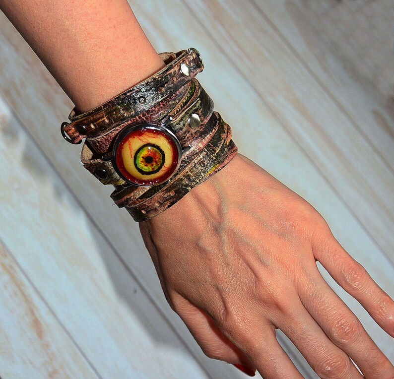 Creepy jewelry Eye necklace Zombie jewelry Halloween Etsy