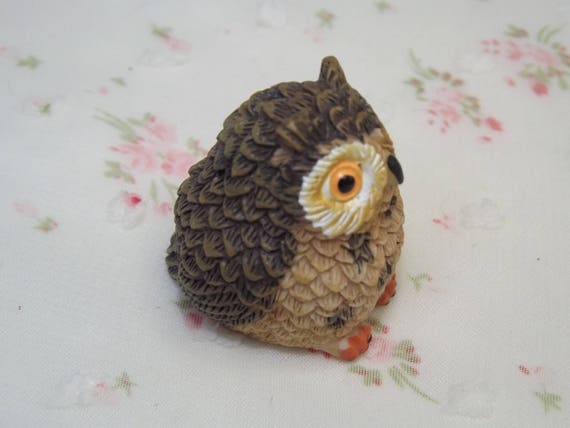 Miniature Dollhouse Ceramic Owl Figurines Yellow Statue Home Decor Collectibles