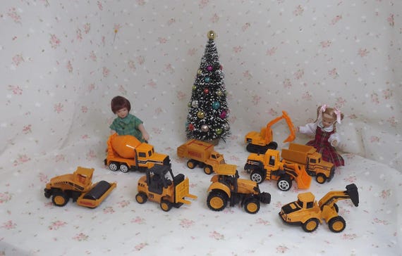 Miniature Construction Vehicles, Dollhouse Train Layout Upgrade Accessories