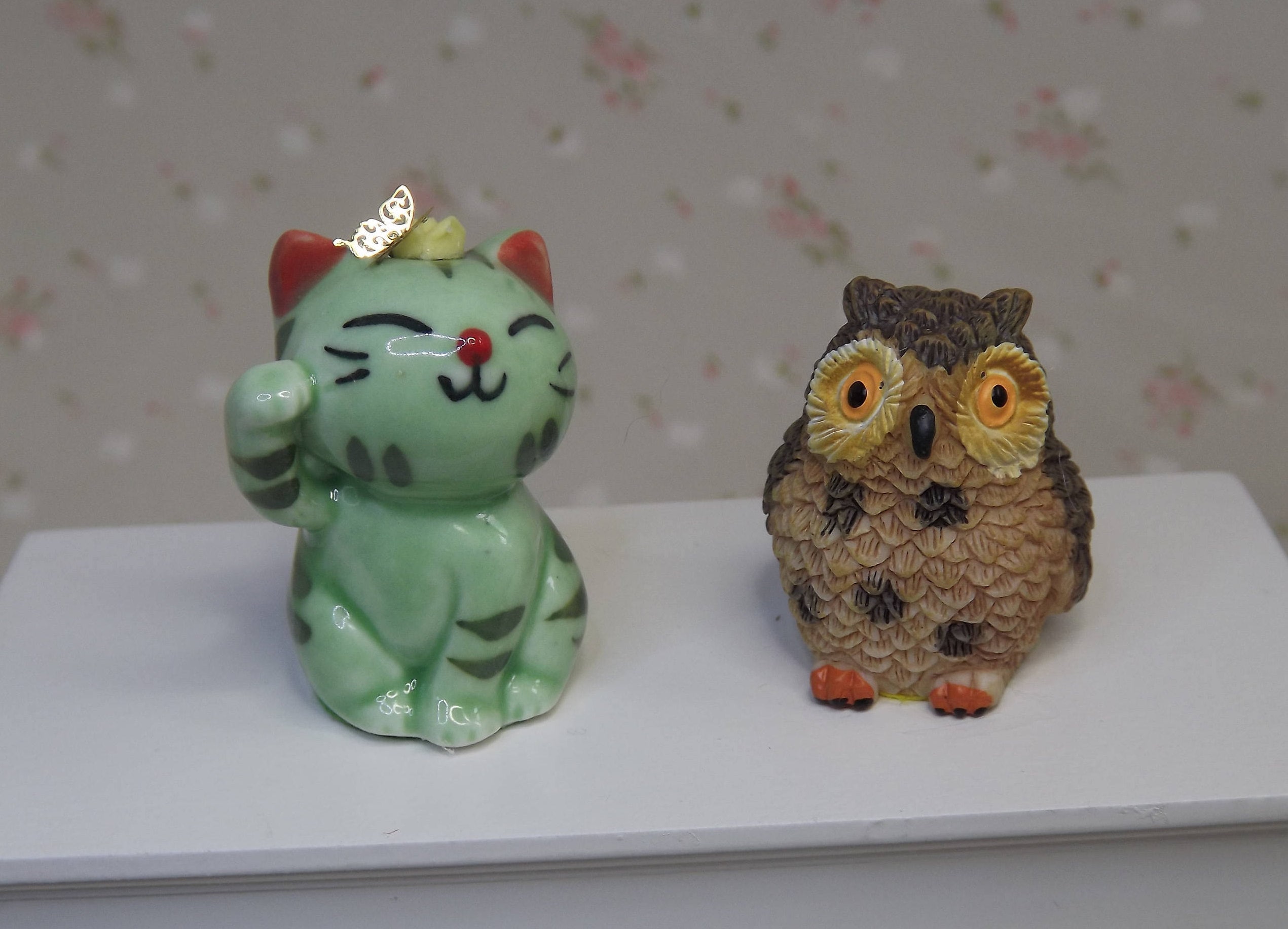 Miniature Dollhouse Ceramic Owl Figurines Yellow Statue Home Decor Collectibles