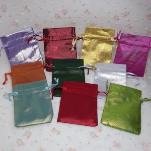 Shimmering Cloth Jewelry Pouches With Drawstring. Small Cloth Gift Bags. Jewelry Storage Pouches. Shower Gift Bags. Birthday Party Bags