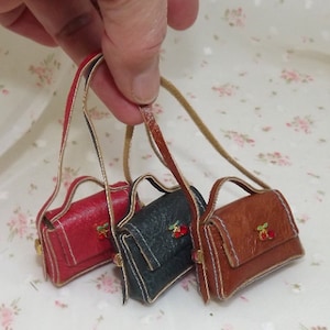 Miniatur Geldbörsen. 1:6 Maßstab Handtaschen, Geldbörsen. Zwölf Zoll Puppenzimmer Dekor. Puppen Geldbörsen. Puppenkleidung. Schlafzimmer, Wohnzimmer Accessoires