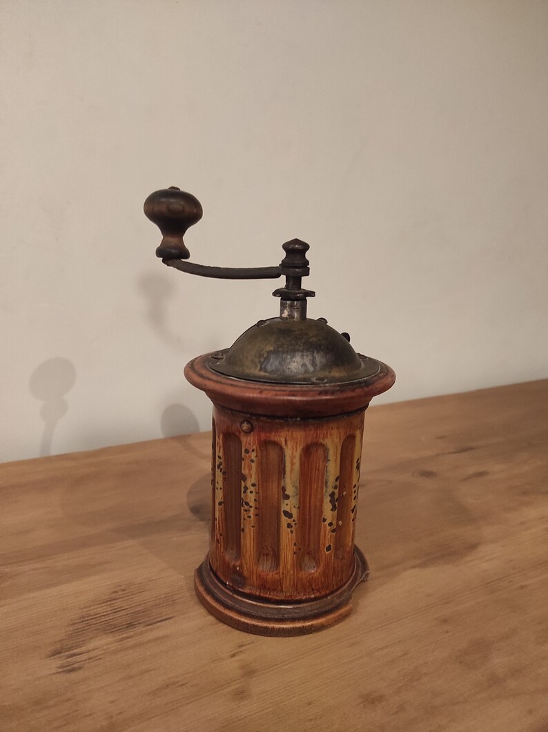 Vintage Italy Coffee Grinder / Kitchen Decor / Farmhouse Etsy