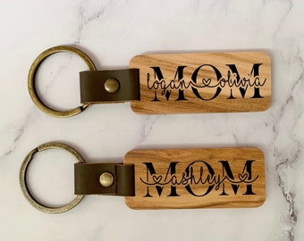 Personalized Mom Keychain, Custom gift for mom, mother's Day gift, mom wood keychain, gift from kids to mom, personalized mom gifts