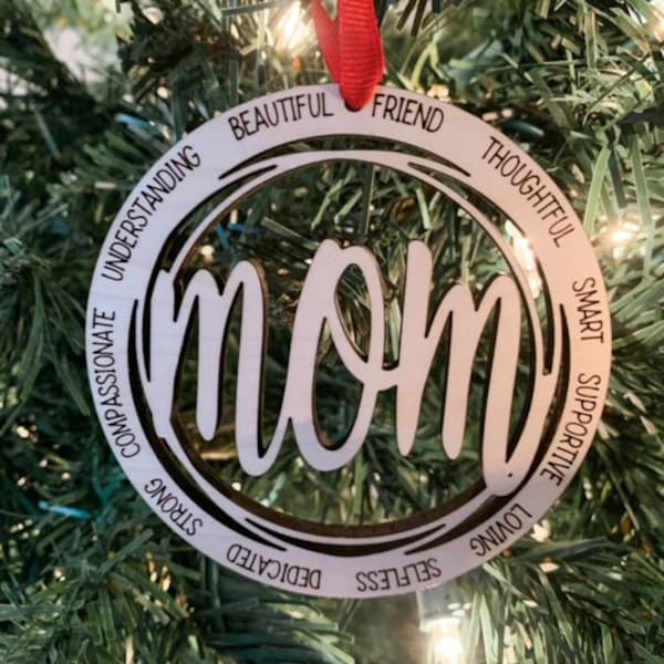 Wood Mom Gift Ornament 60+ Gift Ideas for 2024