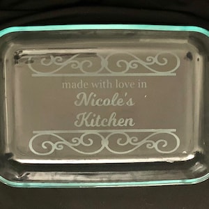 Personalized Pyrex Casserole Dish | Custom Baking Dish | Glass Casserole Gift for Cooks, Bakers, Mother&#39;s Day Gift