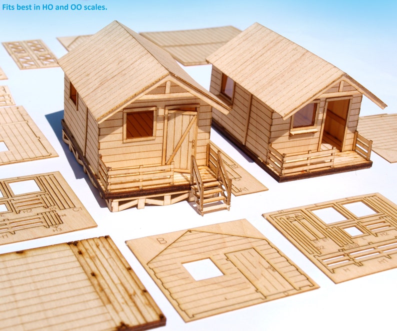2 Stück Miniatur-Holzhütten-Modellbausatz, HO 1:87 Haus für Eisenbahn-Puppenhaus-Wargame-Diorama Bild 1