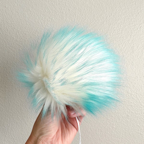 BLUE ICE-Faux Fur Pompom for Knit Crochet Hats/White Center with Aqua Blue Tips/Fake Fur Pom/Fluffy Fur Puff Ball/Large Fur Pom/Pompom Hats