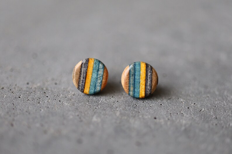 Skateboard Circle Stud Earrings YELLOW BLUE