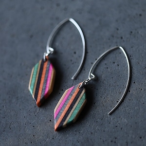 HEXALONG Skateboard Dangle Earrings BLACK GREEN PINK