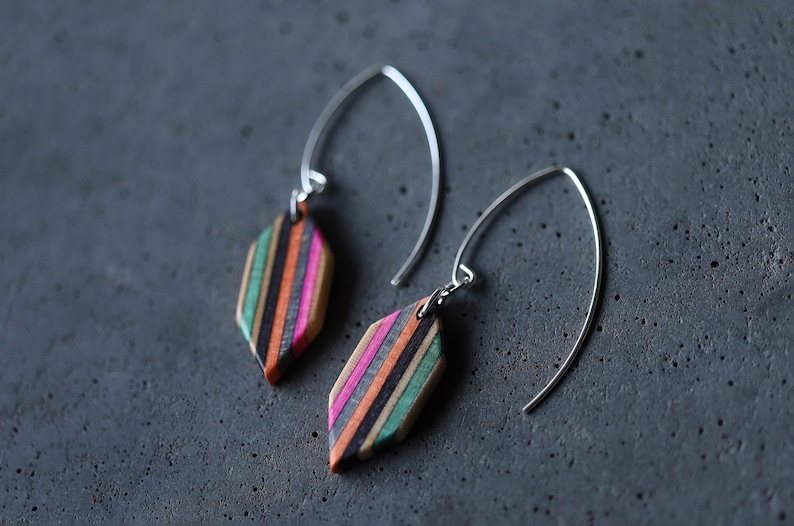 HEXALONG Skateboard Dangle Earrings BLACK GREEN PINK