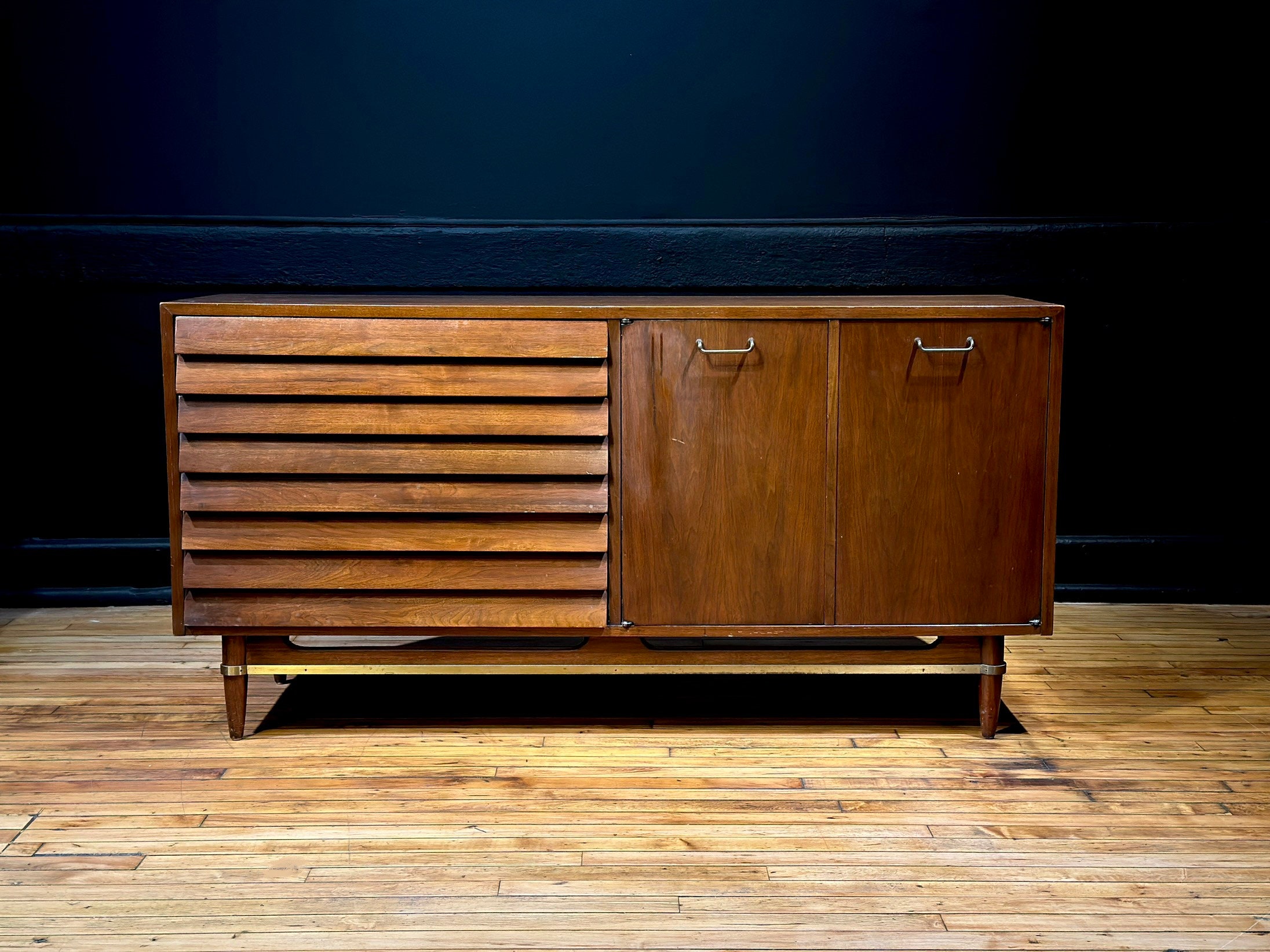 Lowrey credenza online