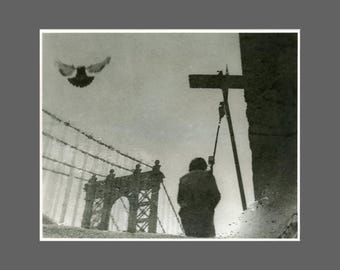 Reflection at the Brooklyn Bridge (2003). Silver gelatin print 8x10 inches