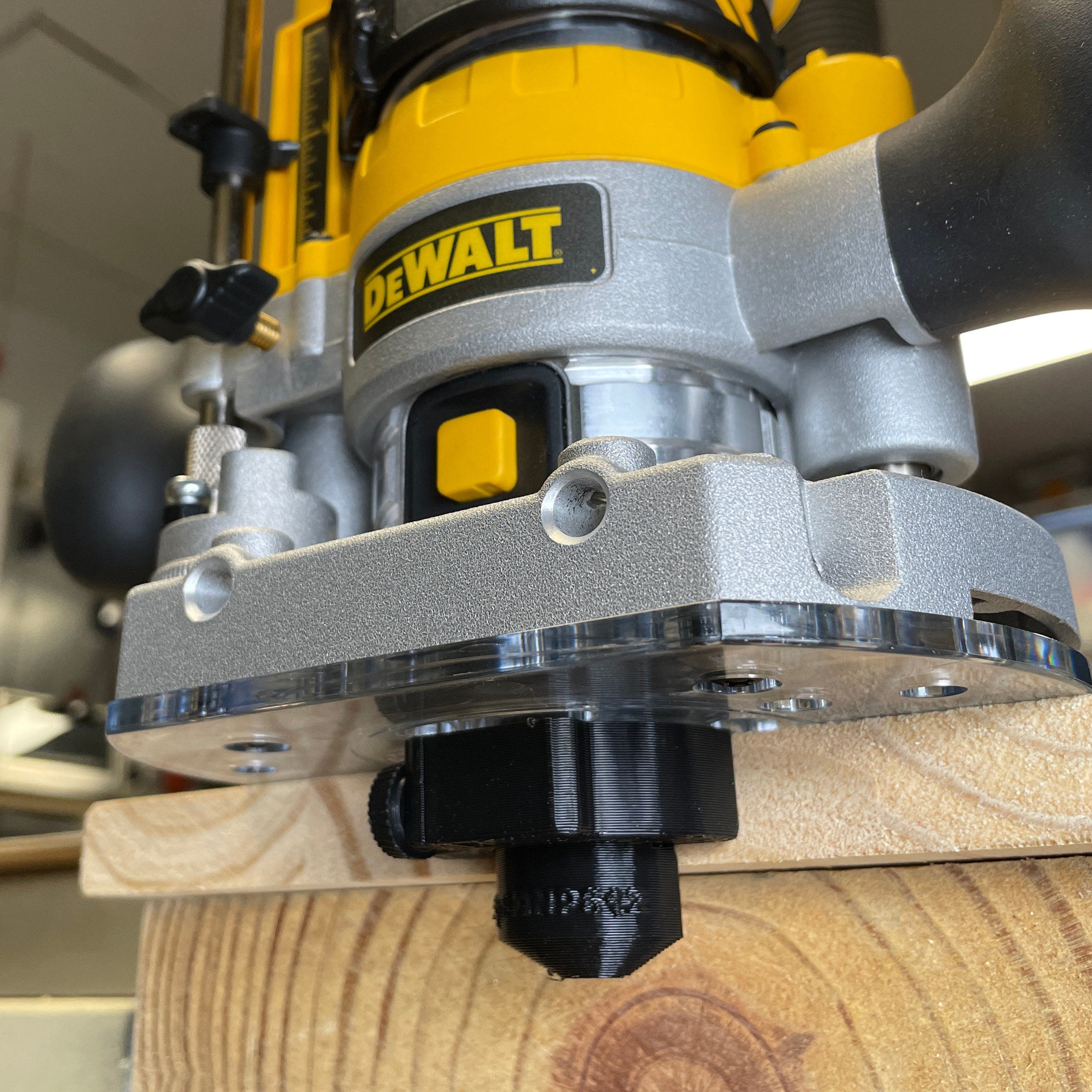 Fits Dewalt DCW600 DWP611 Plunge Base DNP612 Router Edge Dust Cover Freely Rotates 3D Printed Etsy