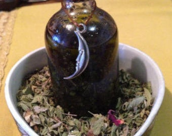 Black Hawk Conjure Oil 1/2 fl oz Conjure, Wicca, Pagen, Hoodoo, Alter Ritual