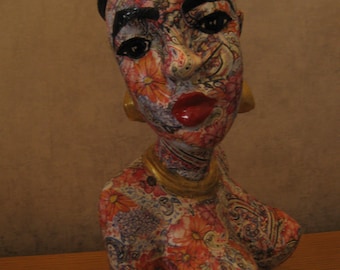 Gift, figure of upcycled African Lady.