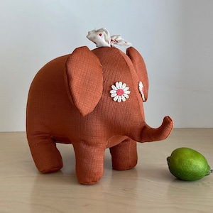 Fantastische vintage handgemaakte knuffelolifant | Knuffelbeer Daisy retro jaren 70 en 60