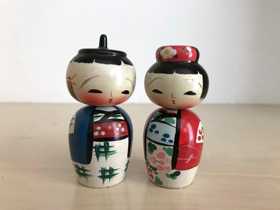 bambole kokeshi prezzi