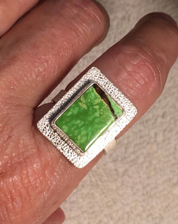 Sterling Silver Rectangle Gaspeite Ring Sterling Silver Rectangle Gaspeite Ring
