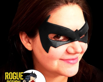 Máscara de ojos navideña de superhéroe estilo descendencia Disfraz de Comic Con Cosplay Robin Nightwing