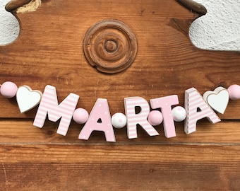 MARTA Rosa Namenskette Personalisiert KINDERZIMMER Tür Holzbuchstaben Taufe Deko Baby NAME Buchstabenkette Geburtsgeschenk