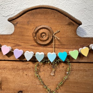 HOLZHERZ zum Fädeln HERZ aus Holz Herzgirlande HERZEN Hochzeit durchbohrt ca. 3,5 cm mauve rosa flieder grau blau mint grün gelb weiß
