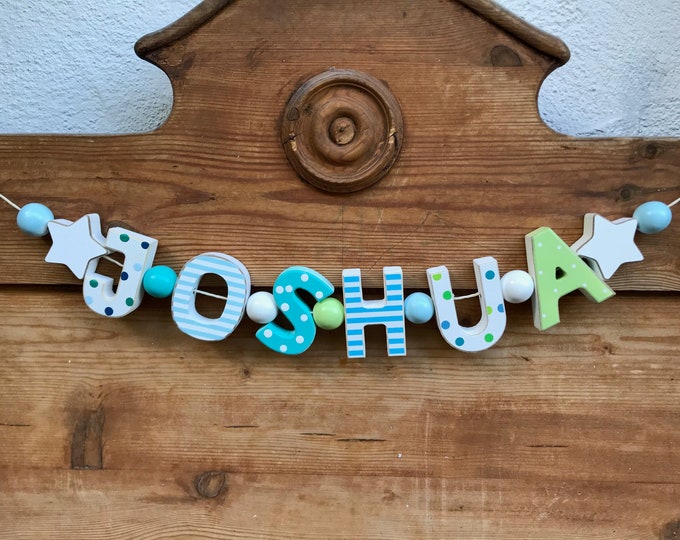 JOSHUA Namenskette Personalisiert KINDERZIMMER Tür Holzbuchstaben Taufe Deko Junge Baby Blau NAME Buchstabenkette Geburtsgeschenk