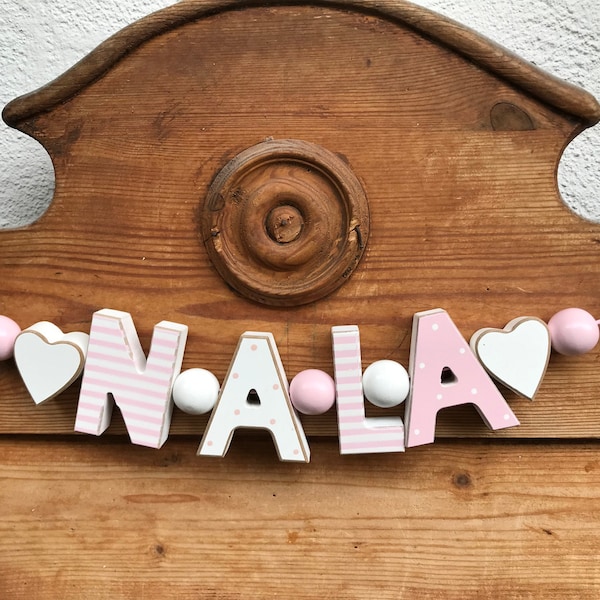 NALA Rosa Namenskette Personalisiert KINDERZIMMER Tür Holzbuchstaben Taufe Deko Baby NAME Buchstabenkette Geburtsgeschenk