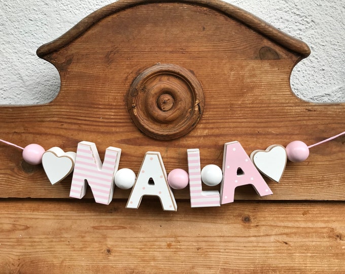 NALA  Rosa Namenskette Personalisiert KINDERZIMMER Tür Holzbuchstaben Taufe Deko Baby NAME Buchstabenkette Geburtsgeschenk