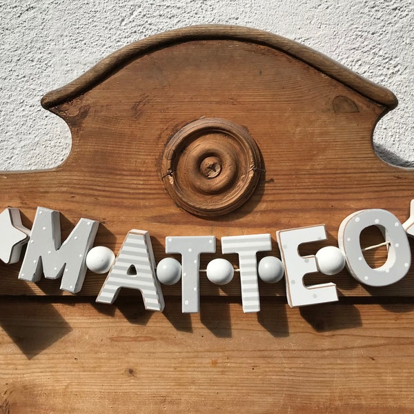 MATTEO Namenskette Personalisiert KINDERZIMMER Tür Holzbuchstaben Taufe Deko Junge Baby Blau Grau NAME Buchstabenkette Geburtsgeschenk