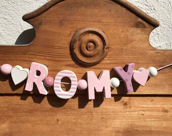 ROMY Rosa Namenskette Personalisiert KINDERZIMMER Tür Holzbuchstaben Taufe Deko Baby NAME Buchstabenkette Geburtsgeschenk