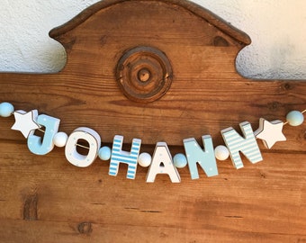 JOHANN Namenskette Personalisiert KINDERZIMMER Tür Holzbuchstaben Taufe Deko Junge Baby Blau NAME Buchstabenkette Geburtsgeschenk